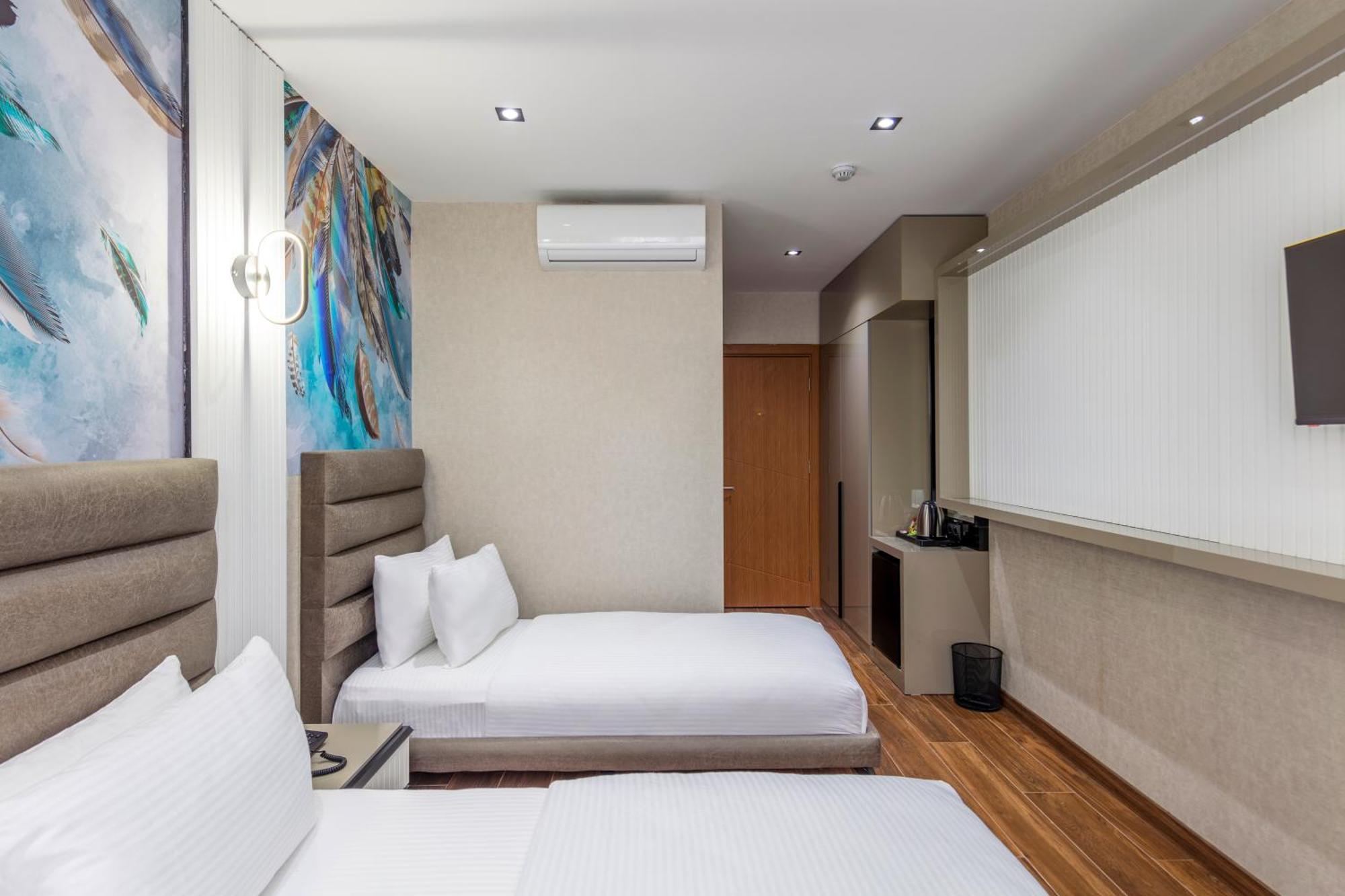 Dem Premium Hotel - Round Trip Airport Service - Istanbul International Airport Arnavutkoy Exterior photo