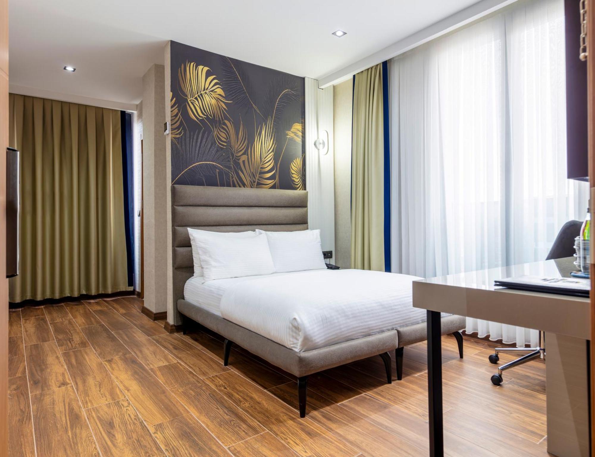 Dem Premium Hotel - Round Trip Airport Service - Istanbul International Airport Arnavutkoy Exterior photo