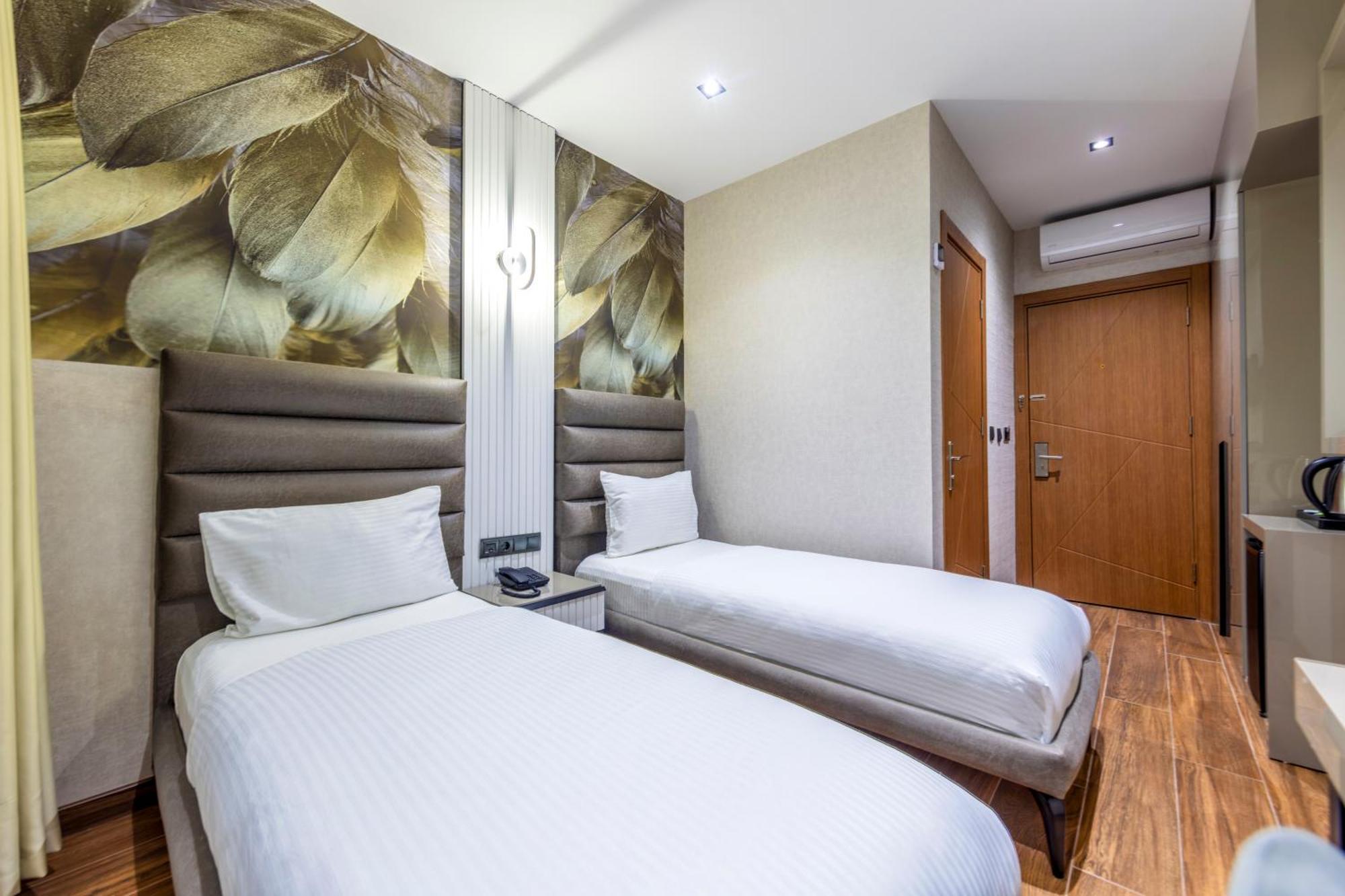 Dem Premium Hotel - Round Trip Airport Service - Istanbul International Airport Arnavutkoy Exterior photo