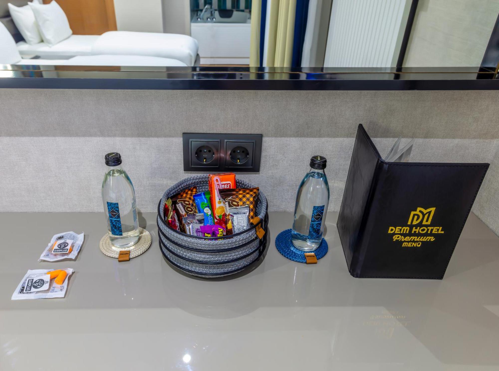 Dem Premium Hotel - Round Trip Airport Service - Istanbul International Airport Arnavutkoy Exterior photo