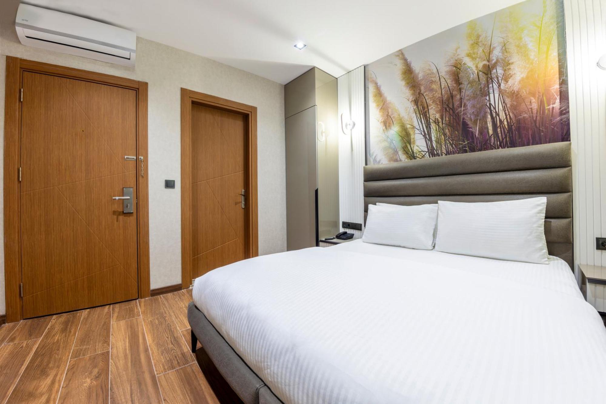 Dem Premium Hotel - Round Trip Airport Service - Istanbul International Airport Arnavutkoy Exterior photo